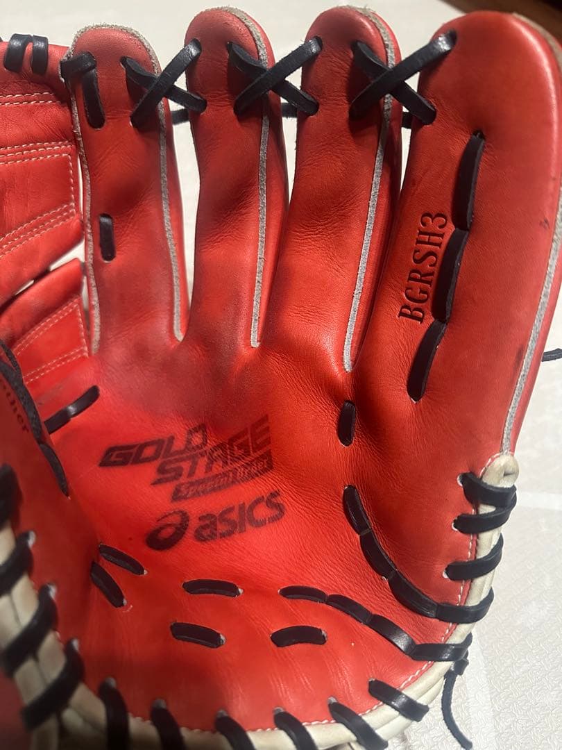 大谷翔平モデル アシックス ゴールドステージ オーダー　軟式 投手用 大人用