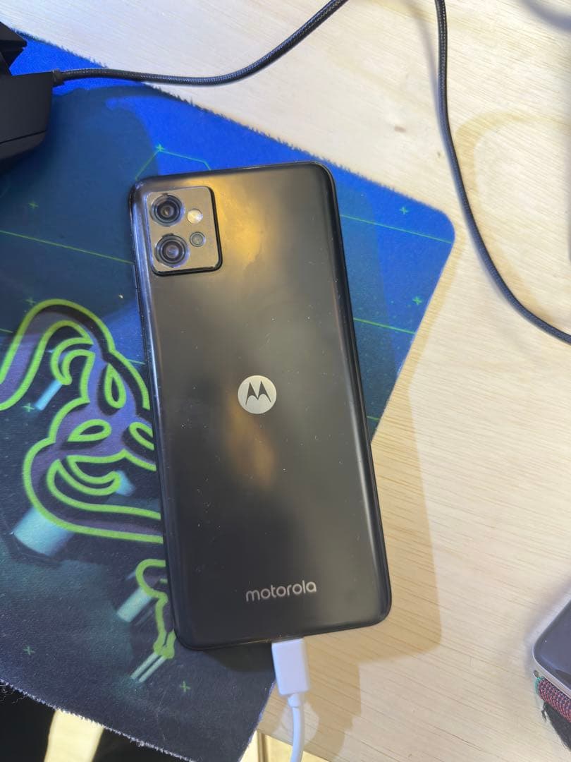 値下げ可motog 32 ブラック画面ひび割れ 128GBsimフリーモバ充付き