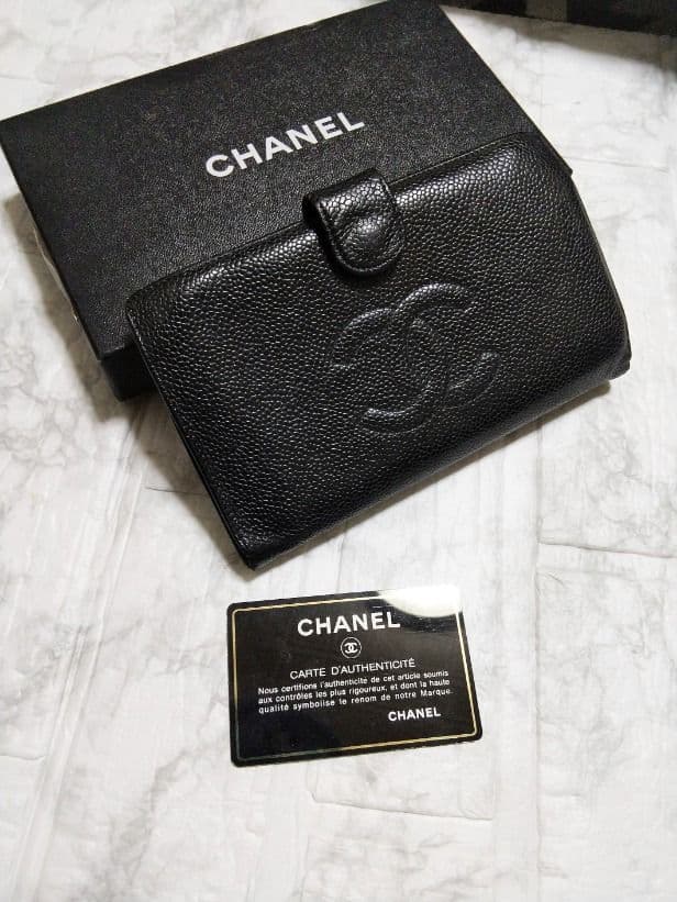 【綺麗】シャネル キャビア ココマークガマ口 長財布