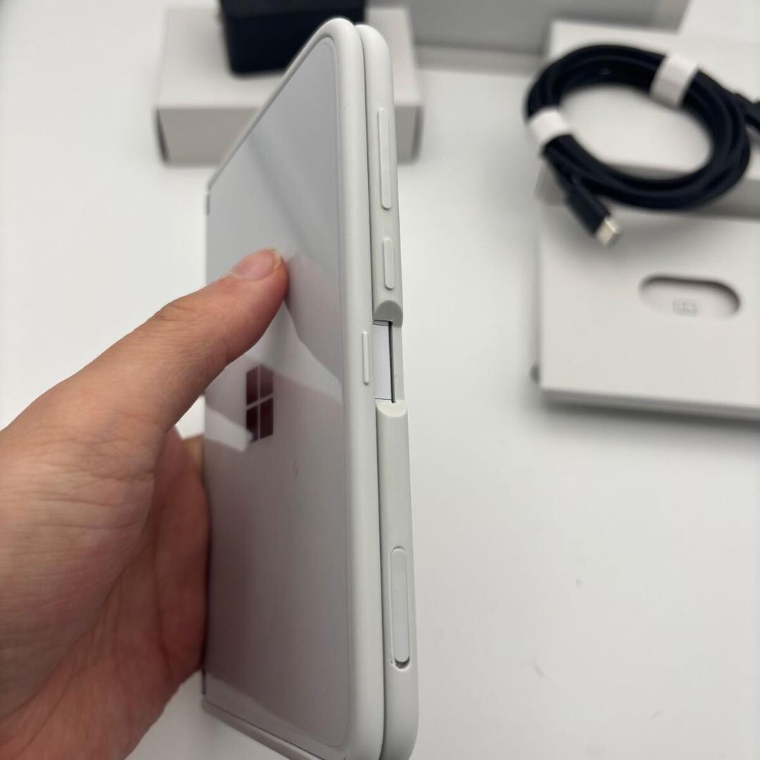 hayatetsu様 マイクロソフト サーフェス デュオ 256GB AT&T