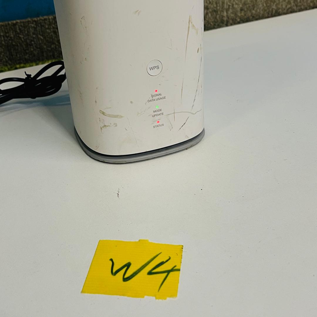 ルーター / Speed WiFi  5G L13 黒のアダプター付き