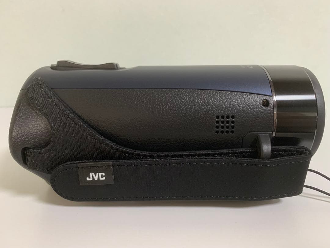 ほぼ未使用品 JVC 4K 防水 ビデオカメラ GZ-RY980
