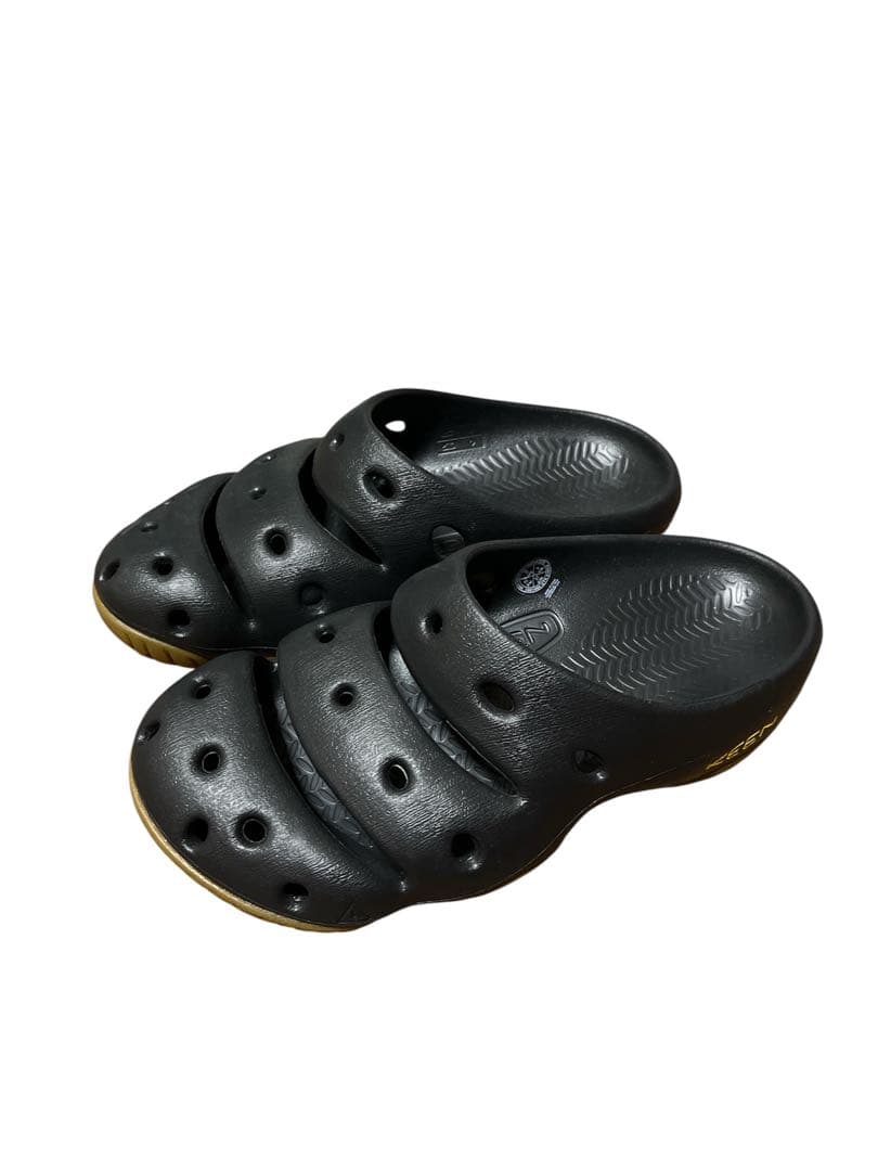 ほ*リ様 KEEN ヨギ 27cm