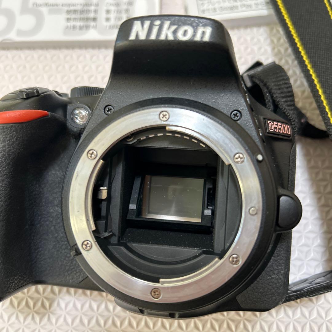 Nikon D5500 ダブルズームキット 一眼レフカメラ