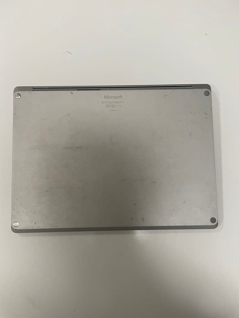 Surface Laptop2 core i5 SSD256GB 8世代　8GB