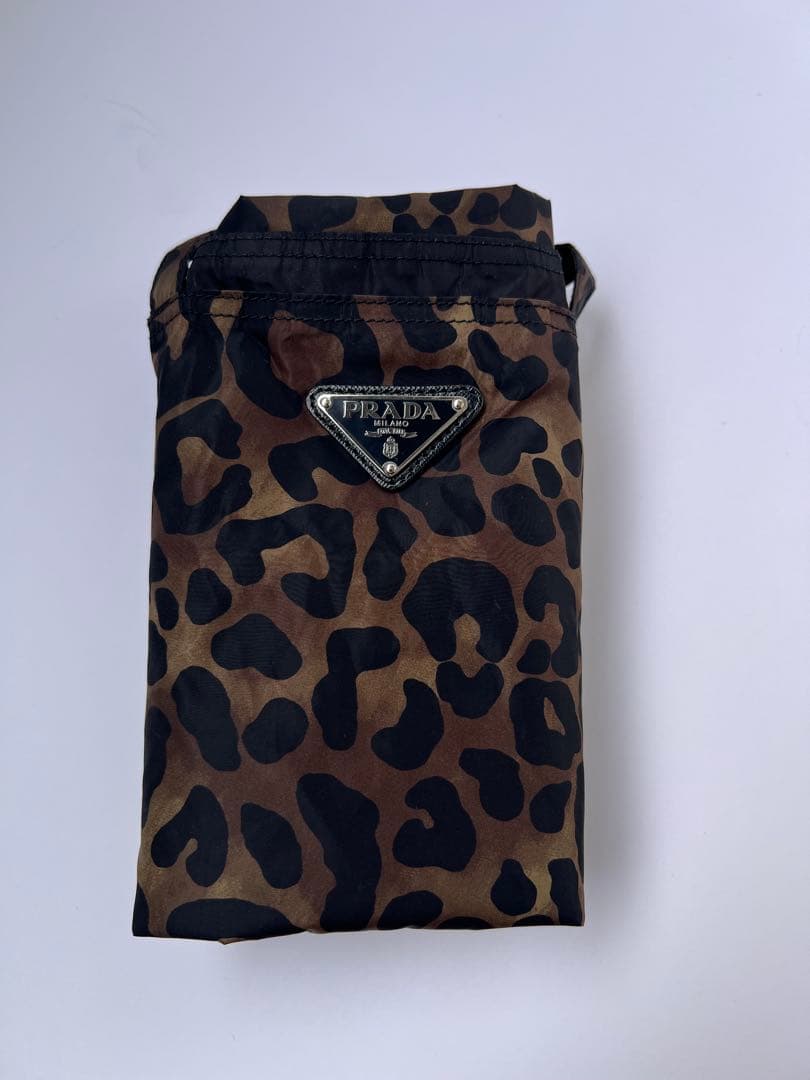 PRADA 折りたたみナイロントートバッグ