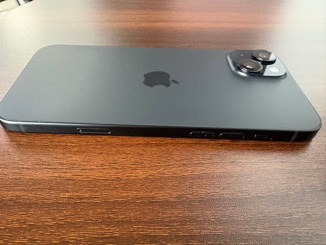 iPhone15Plus 128GB ブラック美品 バッテリー90%