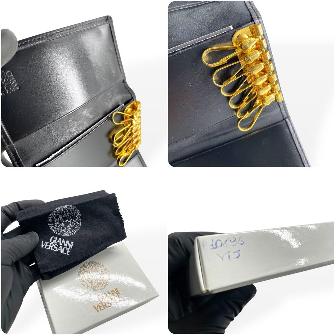 極美品　希少　GIANNI VERSACE　６連キーケース　レザー　保存箱　黒