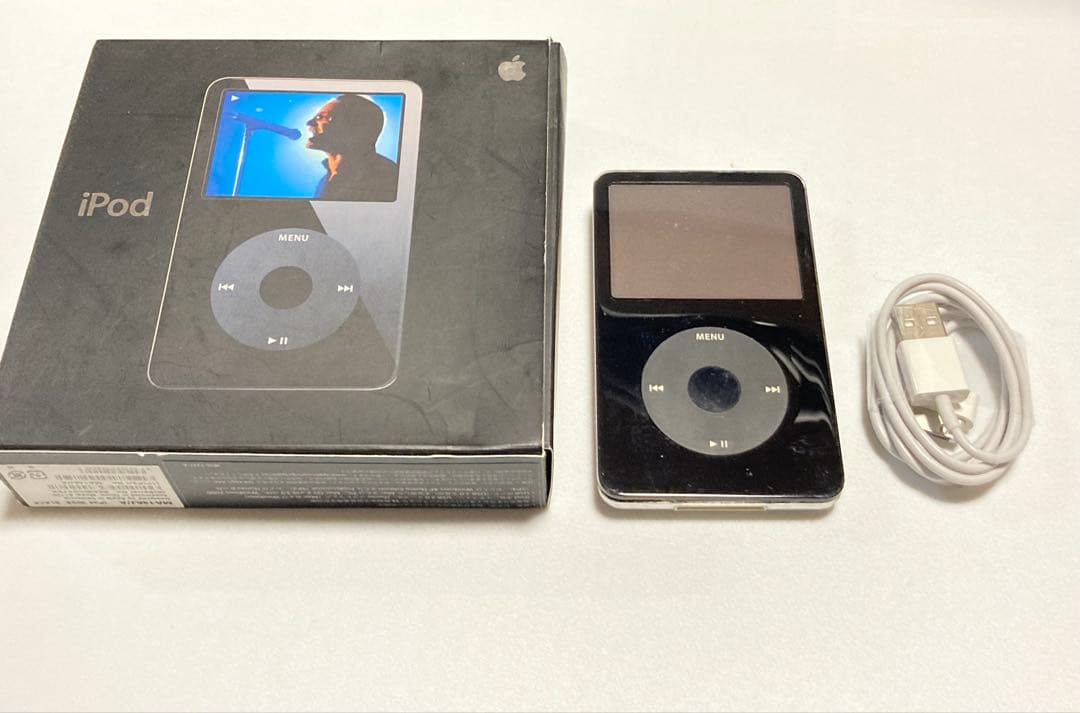 綺麗なApple iPod classic 第5世代 30GB 黒 ブラック