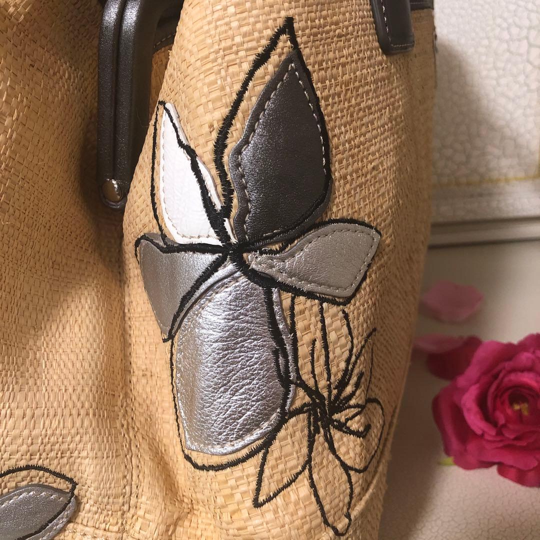 COACHストロートートバッグ　フラワーハンプトンズ