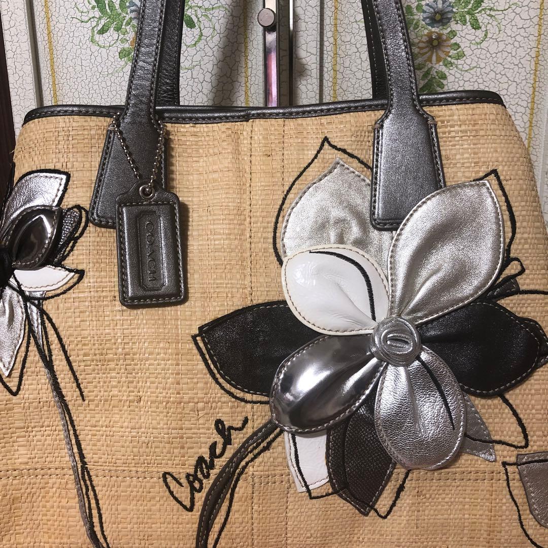COACHストロートートバッグ　フラワーハンプトンズ