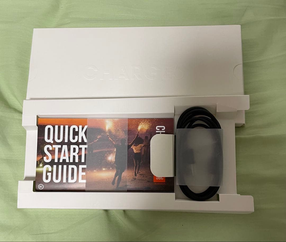 JBL Charge 5 カラー: ブラック