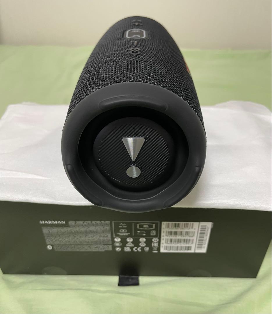 JBL Charge 5 カラー: ブラック