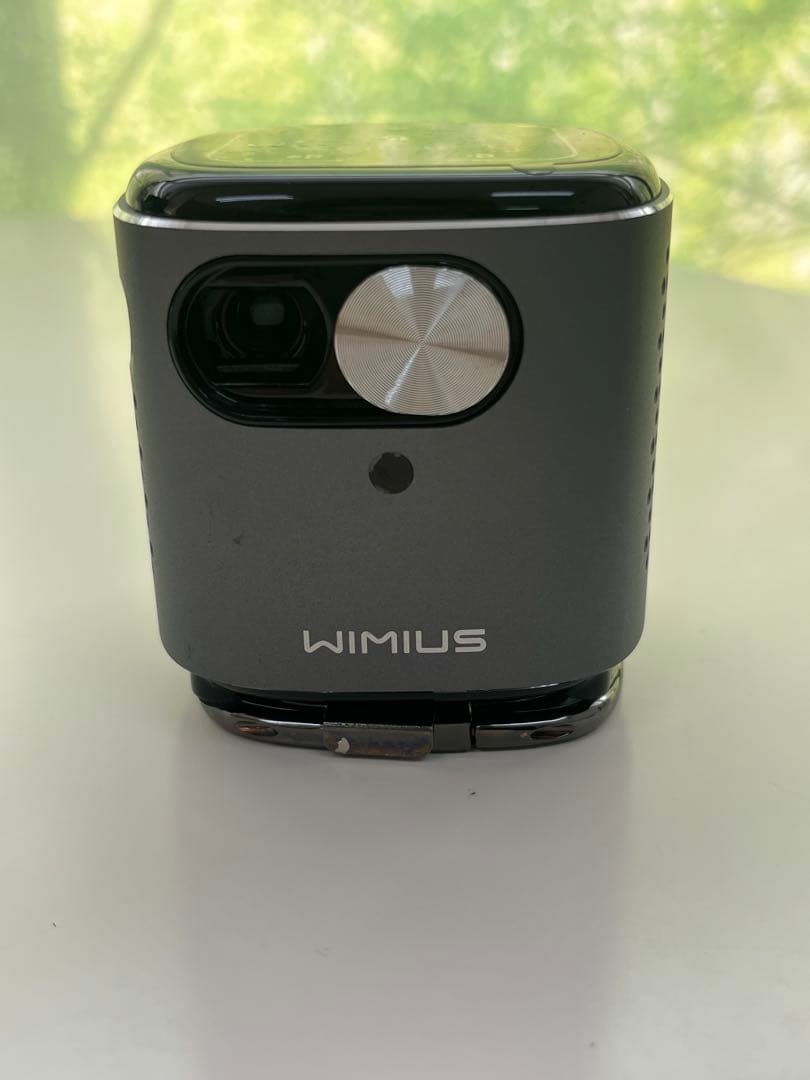 WiMiUS Q2 プロジェクター（使用回数少・美品）