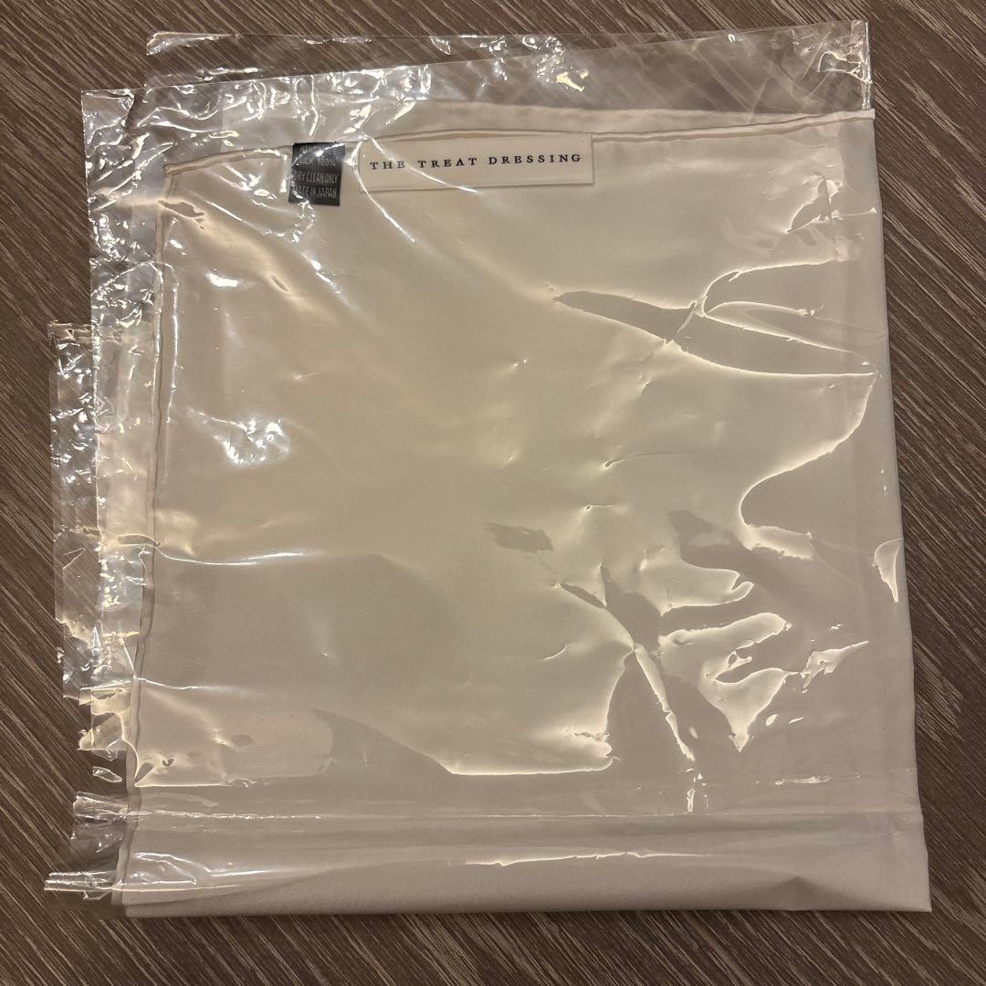 トリートドレッシング　蝶ネクタイ、カフス、チーフ、シャツ４点セット