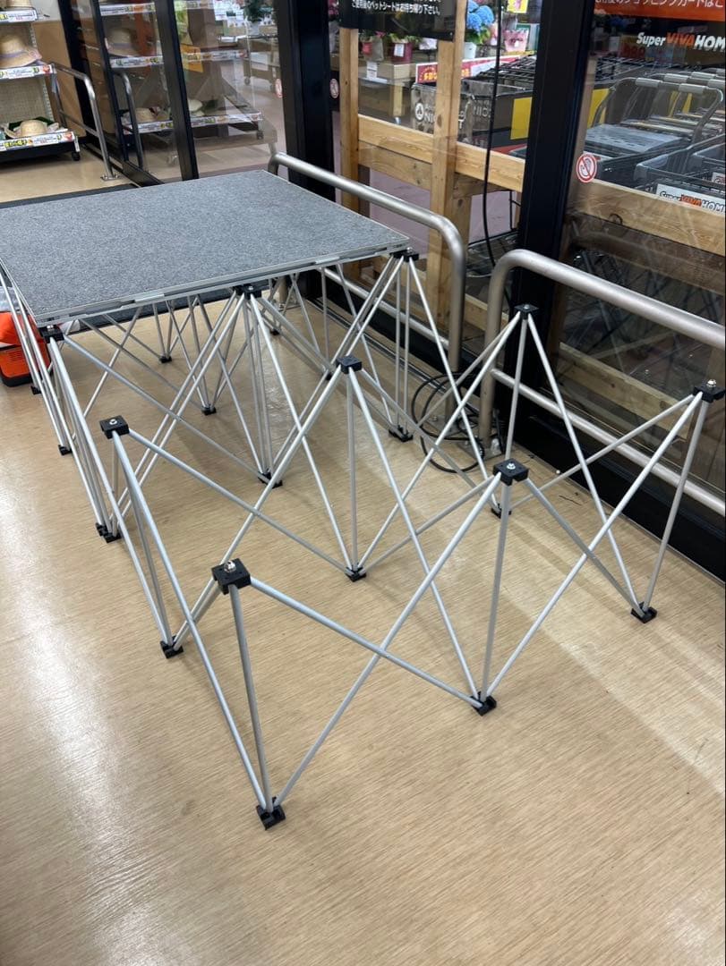3台専用組立式ステージ★イベント選挙★コンサートステージ★1m×1m高さ60cm