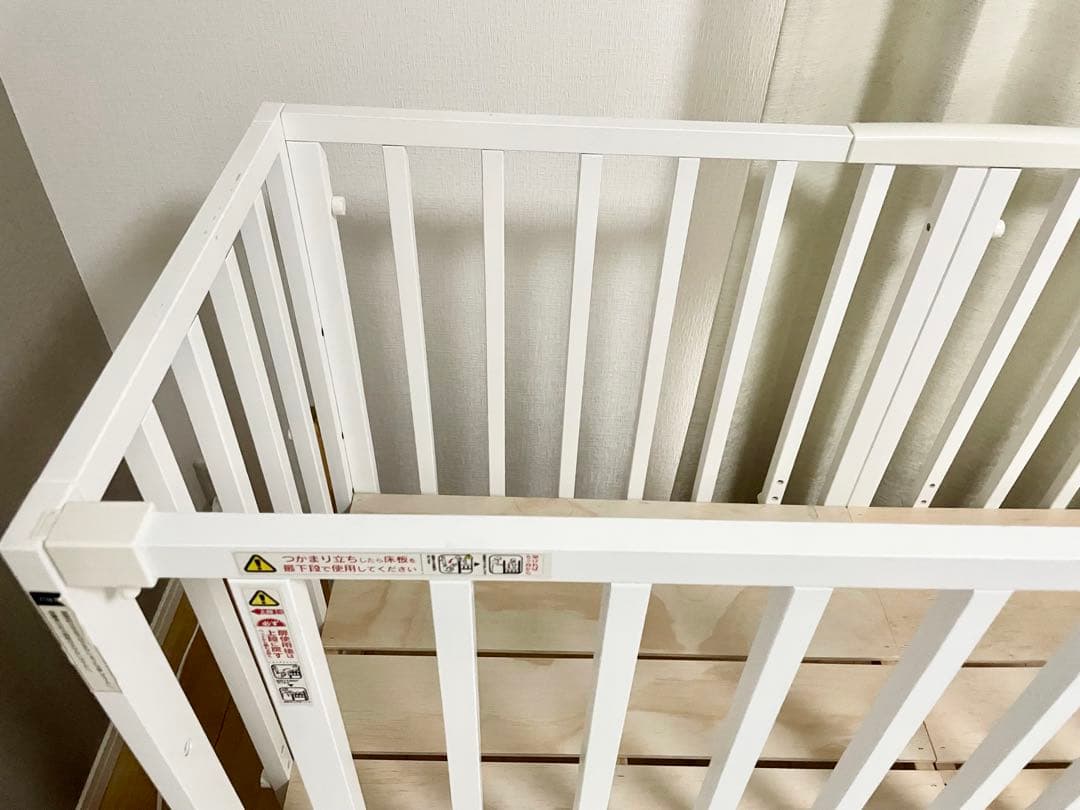 なっこ【美品】soinel そいねーる3 ベビーベッド ホワイト　大和屋