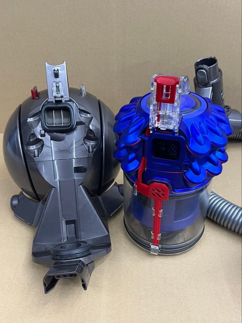 動作保証品　美品綺麗　ダイソン　CY25 掃除機　本体　ホース　ダストケース付き