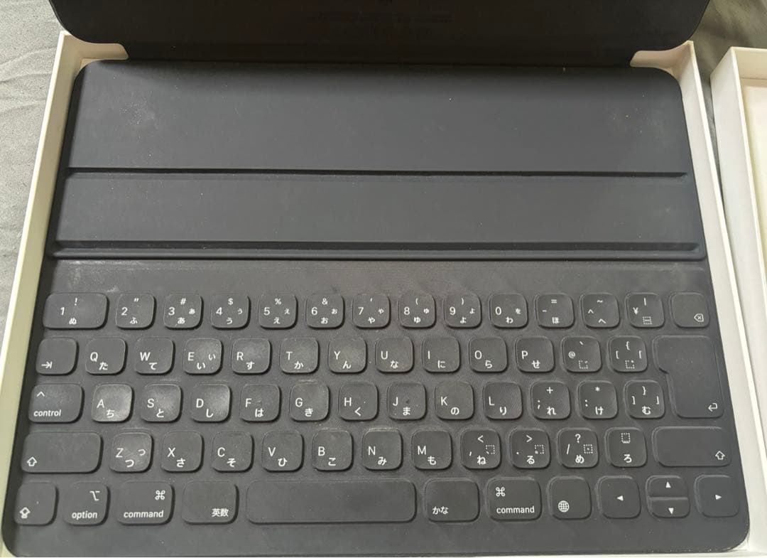 純正　iPad Pro smart keyboard folio 12.9インチ