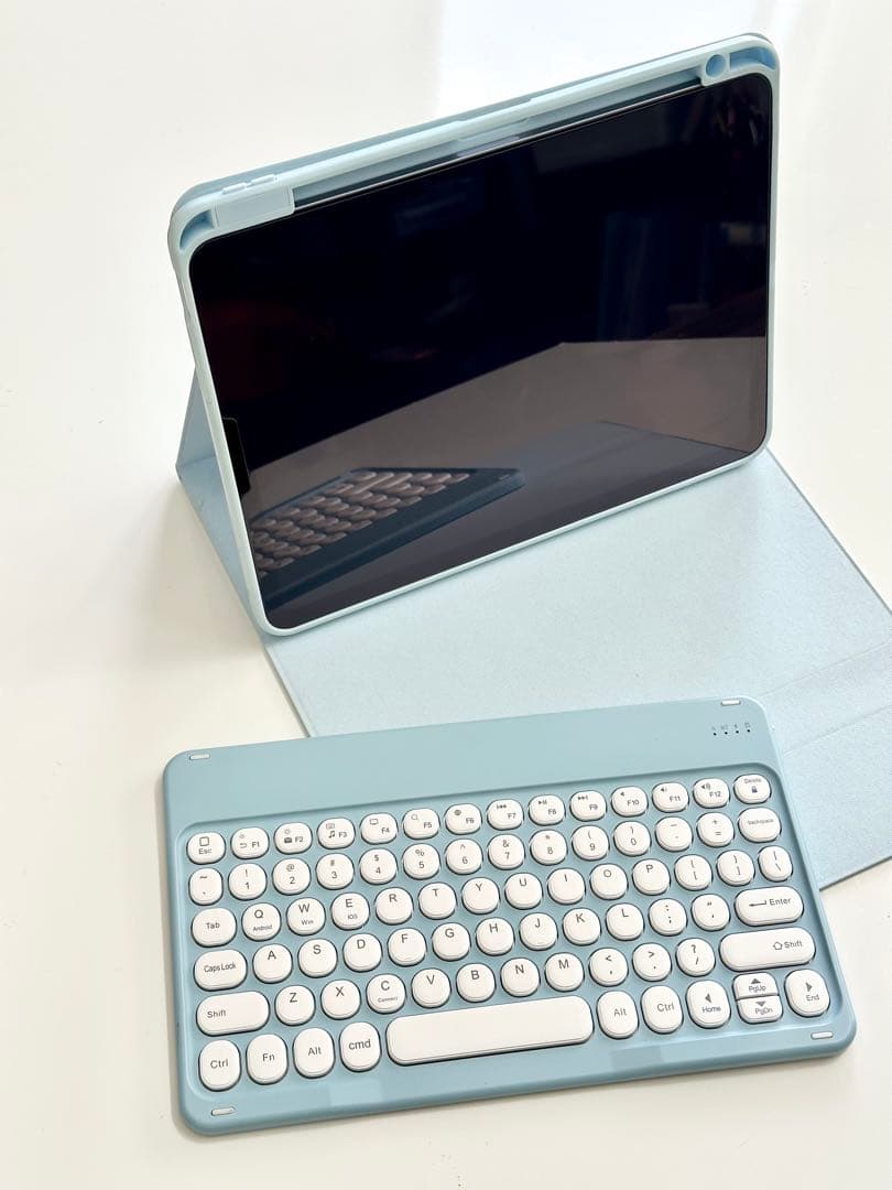 iPad Air 10.9 256GB 2022 第5世代 カバー新品フィルム付