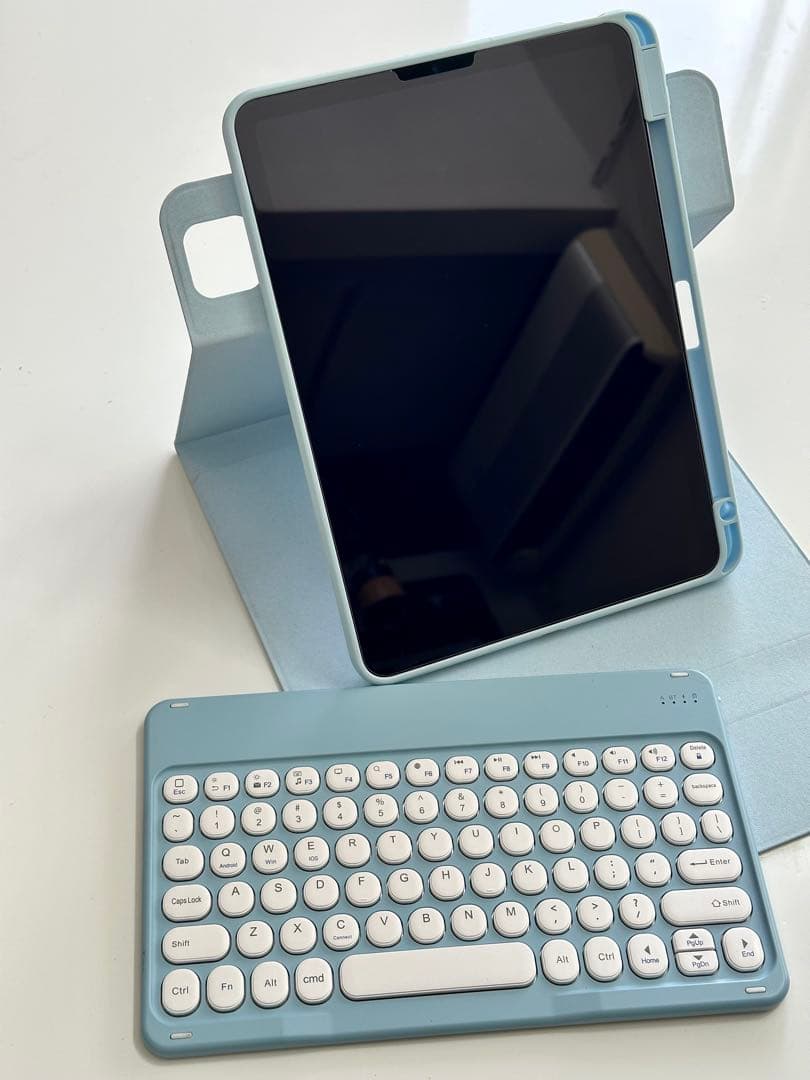 iPad Air 10.9 256GB 2022 第5世代 カバー新品フィルム付