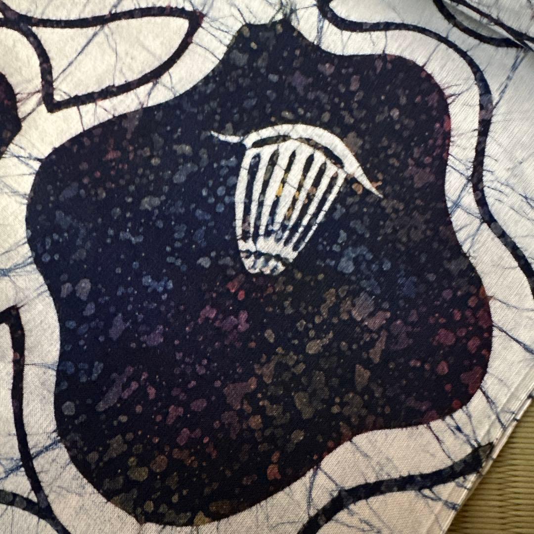 ❶反物　浴衣地　三勝染 ろうけつ染❷竹　小珍染　白地　【未仕立て】