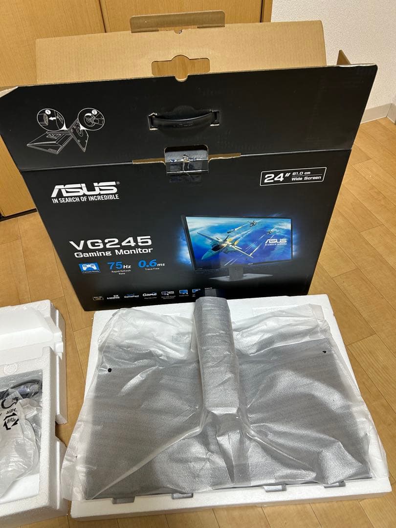 ASUS VG245HE-J 24インチ ゲーミングモニター 本体