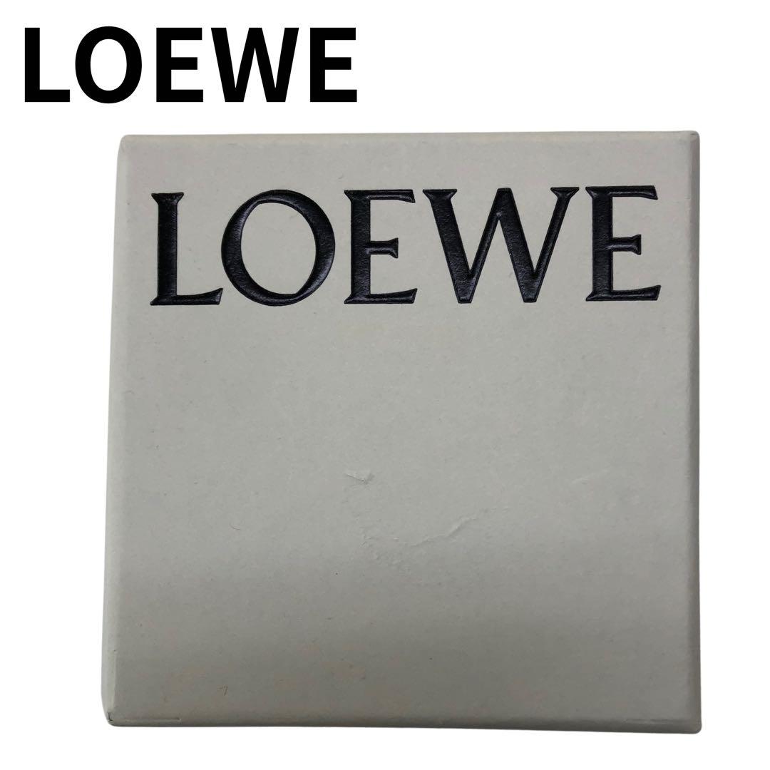 ロエベ　ゴールド　ブローチ　高級ブランド　レディース　アクセサリー