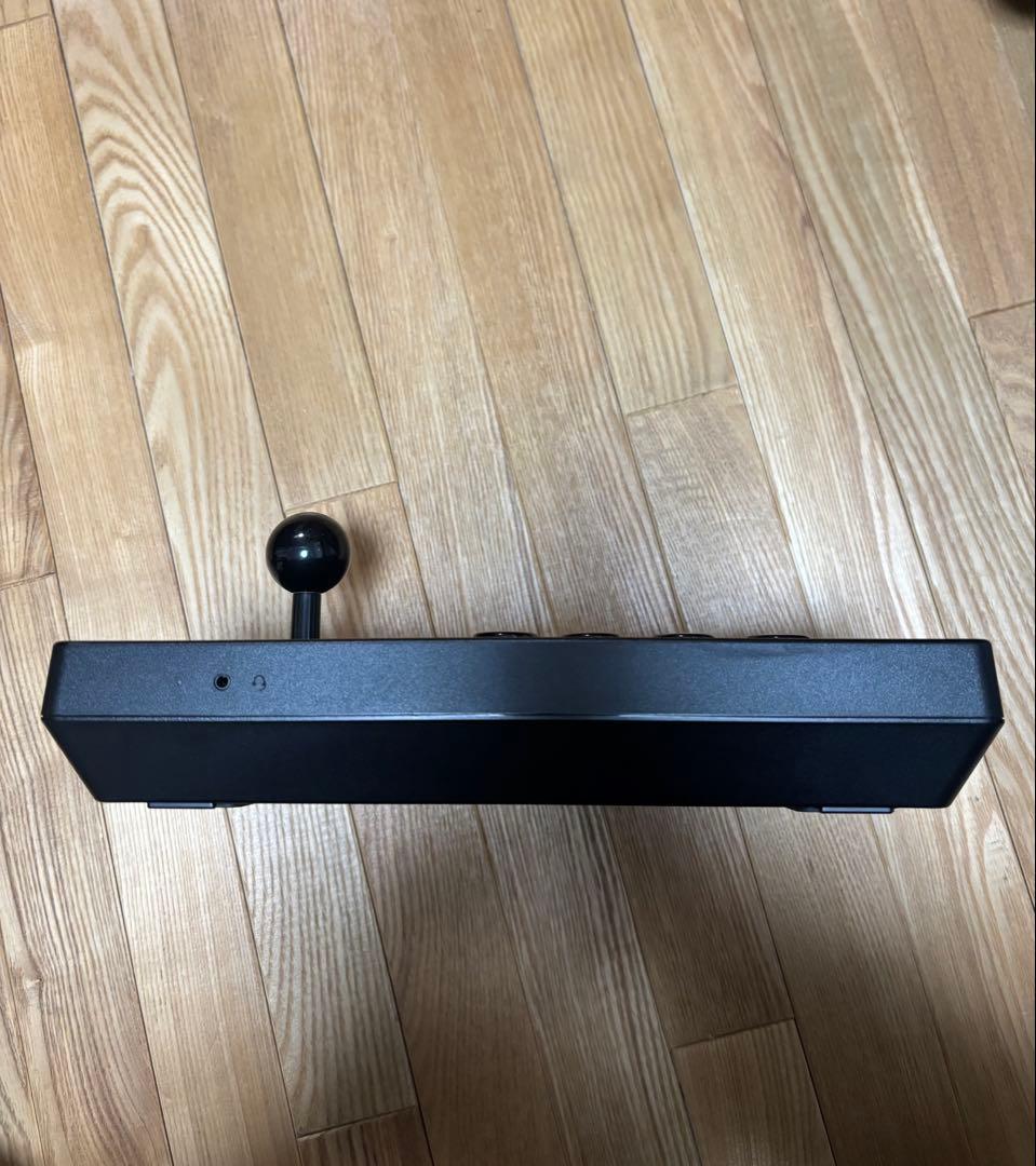 8bitdo アーケードコントローラー