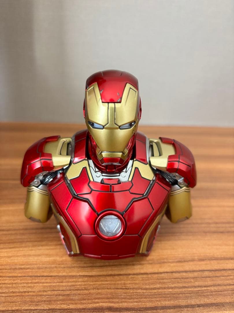 【ムービー・マスターピース】 ホットトイズ　ハルクバスター　デラックス版