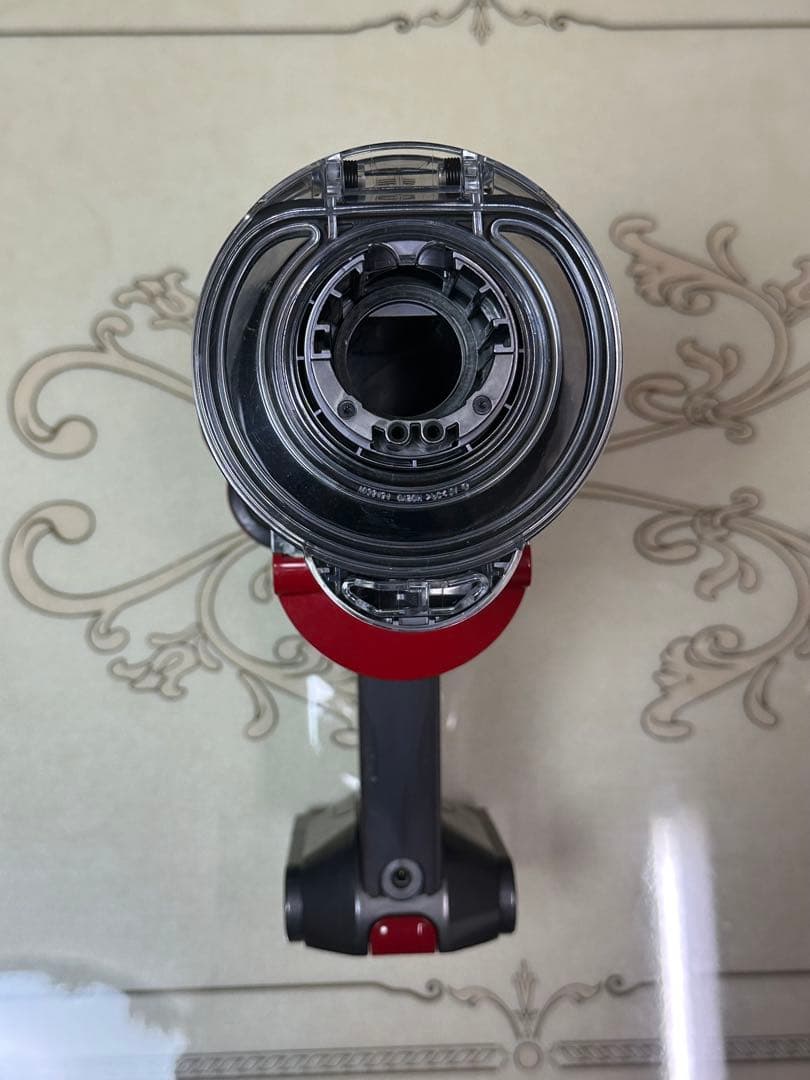 dyson デジタルスリム　SV18 コードレス掃除機