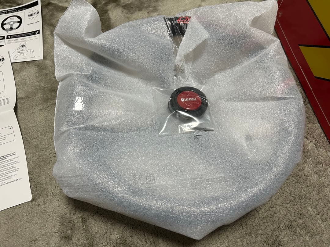 【新品未使用】momo DRIFTING ステアリング 本体 φ33 RED