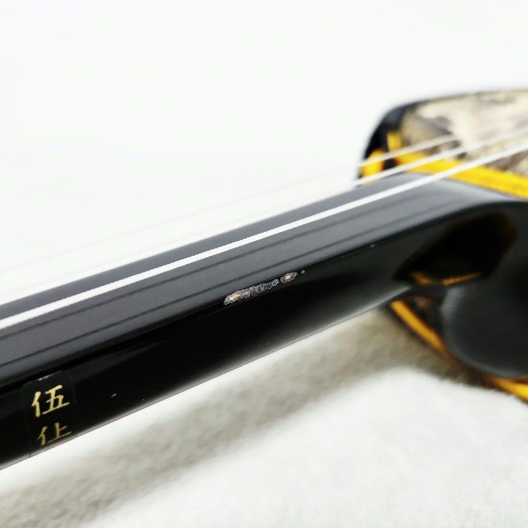 沖縄民謡楽器 三線 本蛇革張り 滑り止め付き 本体のみ