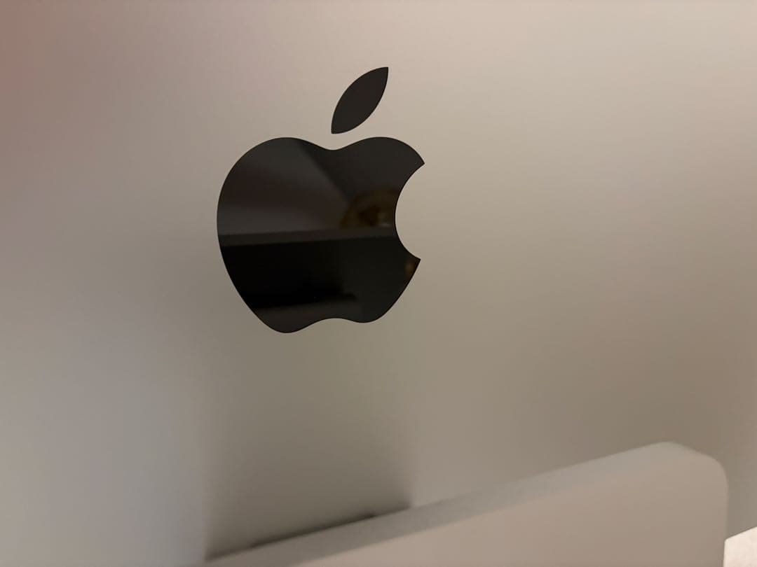 studio display nanotexture 傾きと高さを調整　ナノ