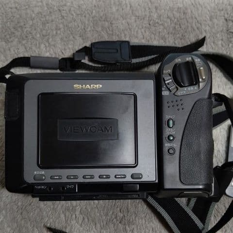 シャープVL-HL50液晶8ミリビデオカメラ