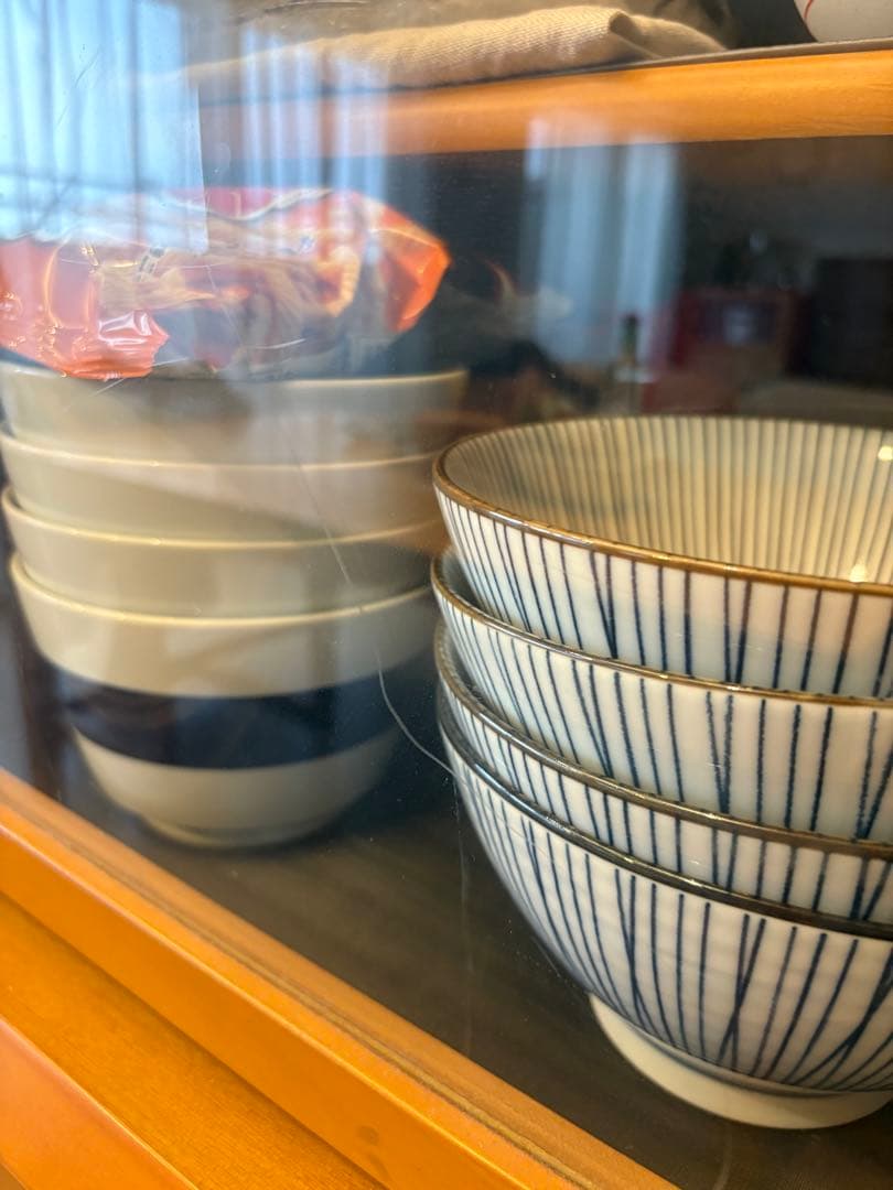 食器棚 ガラス扉 引出し 引き戸 ブラウン キッチンボード カップボード うつわ