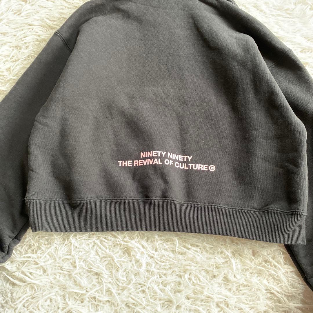 初心者です9090 フード付きセットアップ　ブラック　ピンク　ロゴ