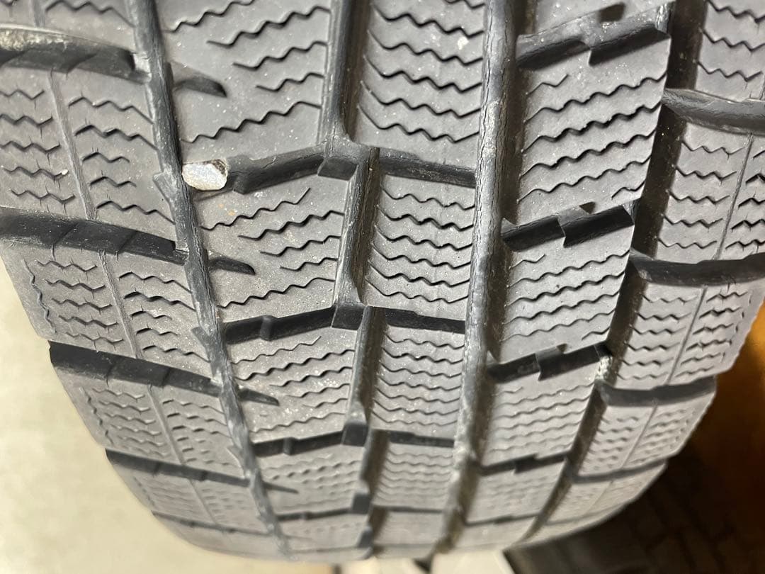 トヨタラクティス純正　タイヤホイールセット　175 60 16