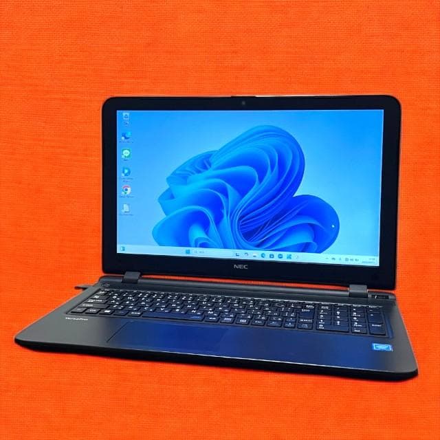 ⭐️カメラ・オフィス付ノートパソコン SSD Windows11pro PC