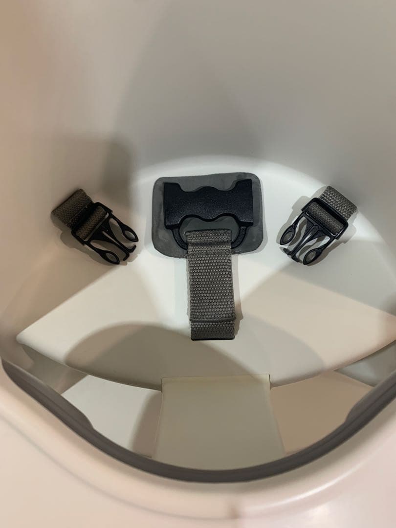 【廃盤品】BABYBJÖRN 脚グレー ホワイト ハイチェア