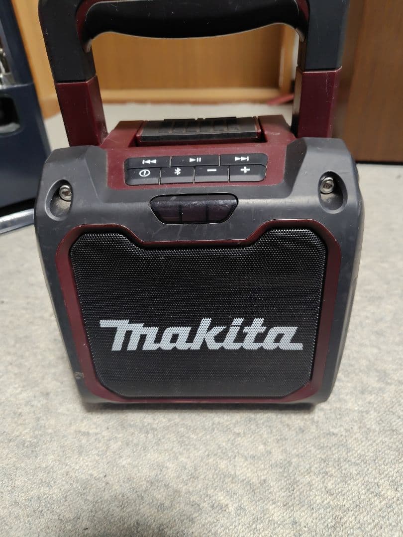 Makita　MR200 ブルートゥーススピーカー