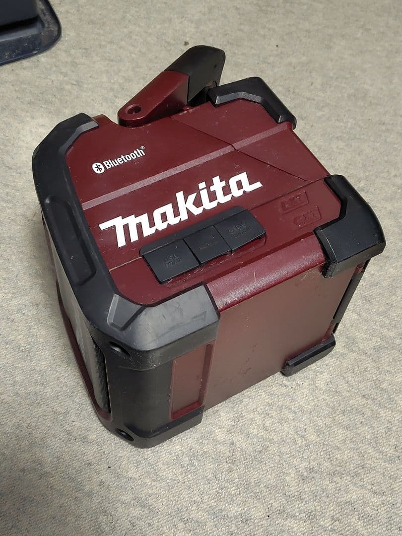 Makita　MR200 ブルートゥーススピーカー