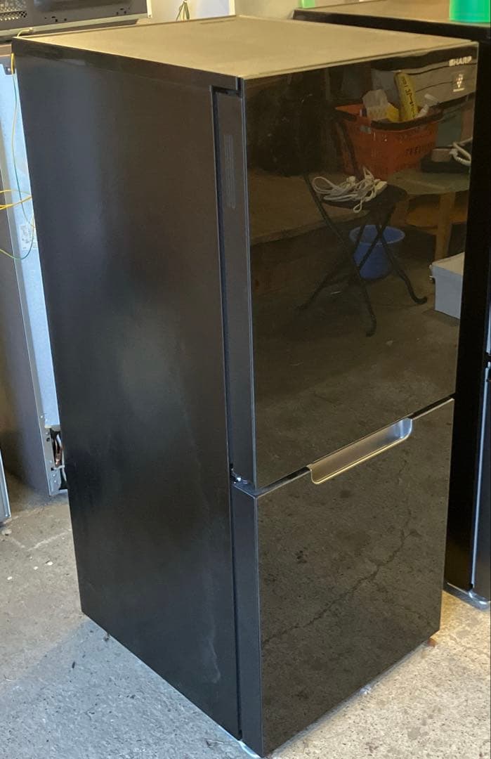 シャープ　2021年製　152L冷蔵庫　一人暮らし