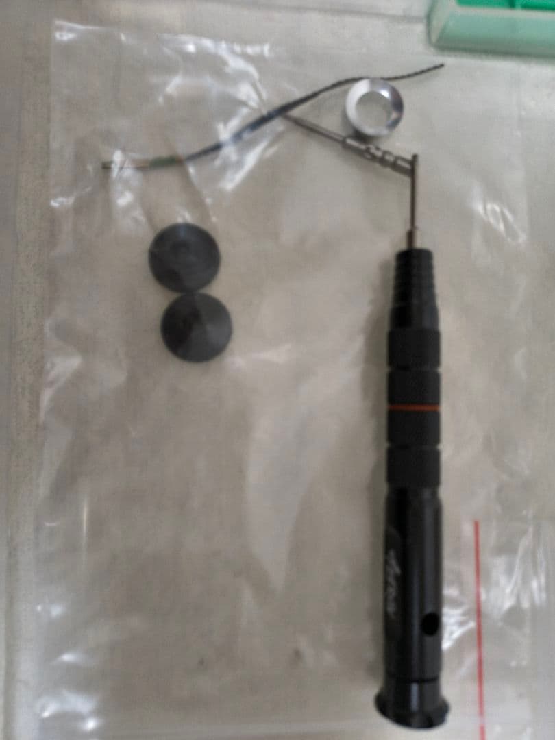 Azeron Cyborg II スタンド付