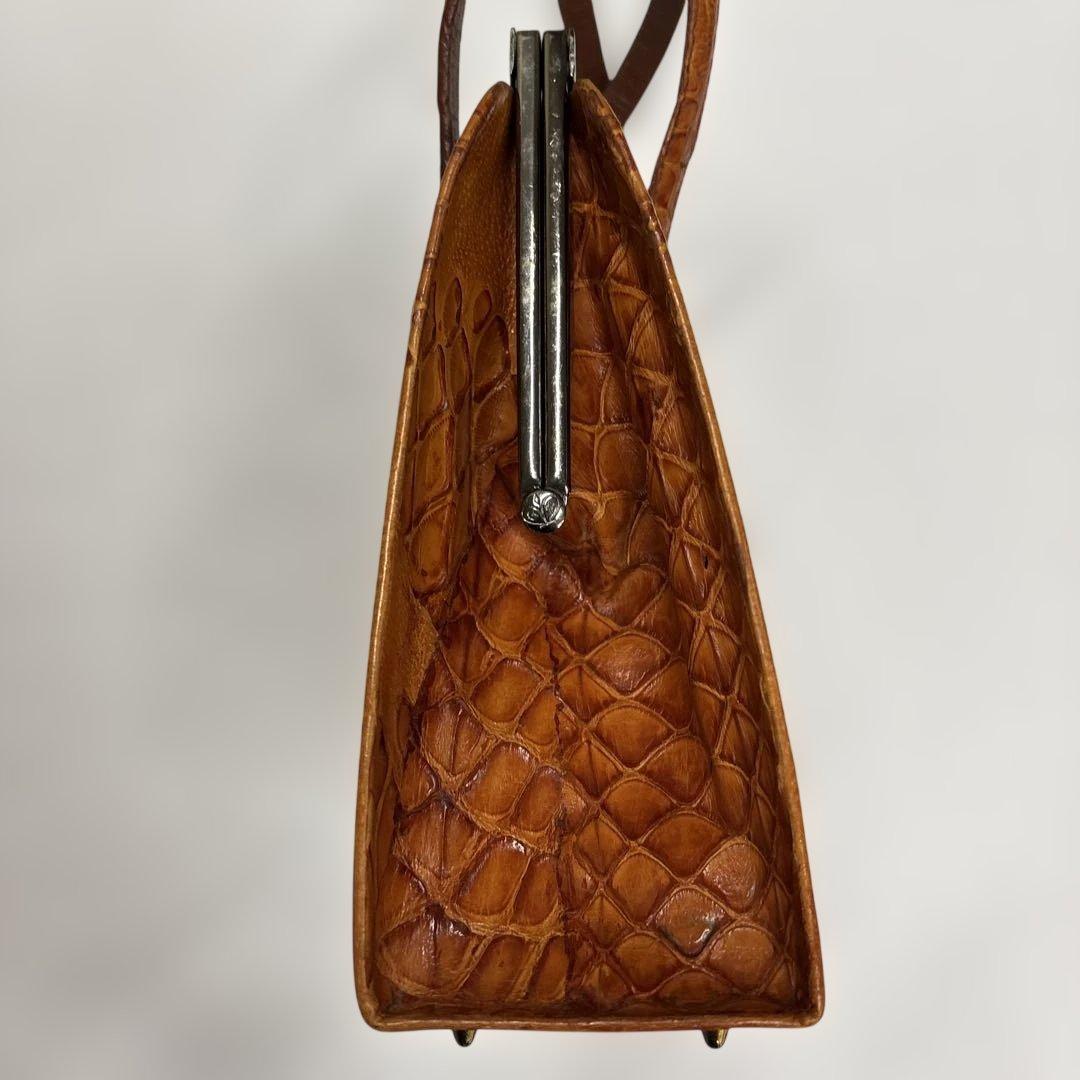 皮　革　バッグ