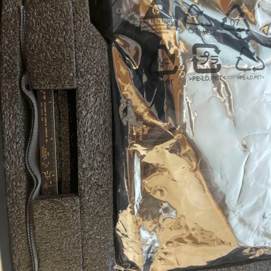 グラフィックボード・グラボ・ビデオカード ASUS ROG RTX3080TI OC 12GB