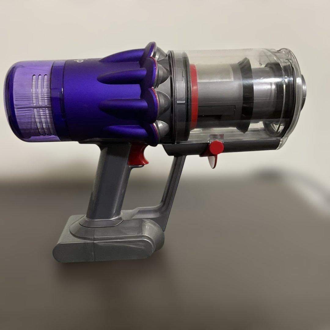 25.『美品』Dyson Digital Slim Fluffy SV18