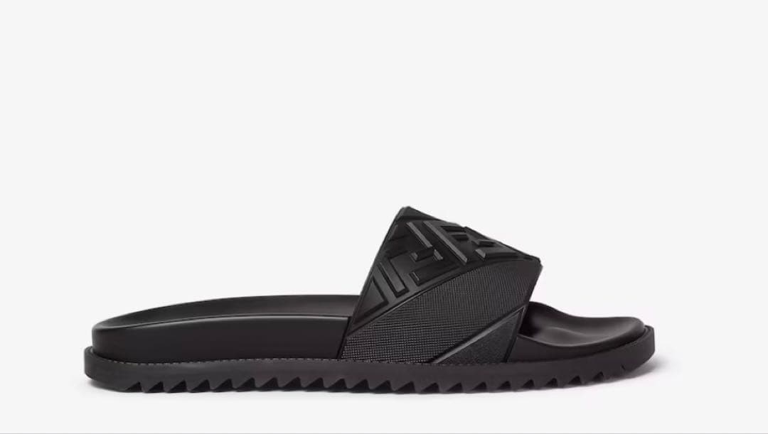 FENDI サイズ8 新品 ラバー サンダル 国内正規品 黒色