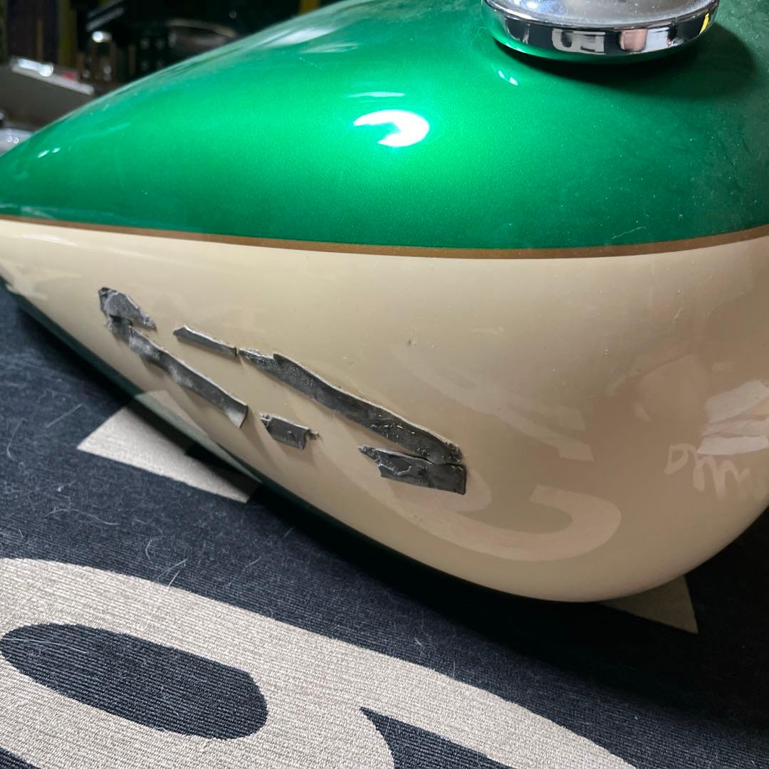 FLSTC ハーレー用ガソリンタンク燃料ゲージ、キャップ、センサーのみ