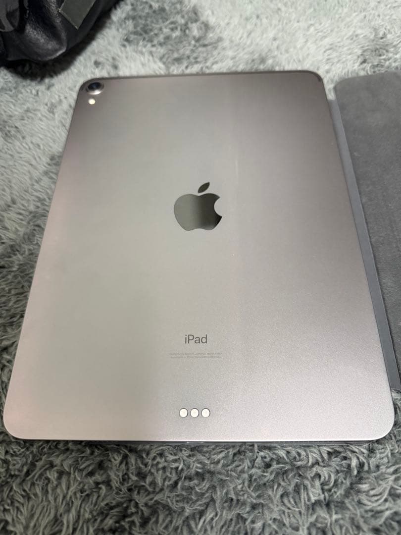 iPad Pro 11インチ 第1世代 Wi-Fi 256GB キーボード付き